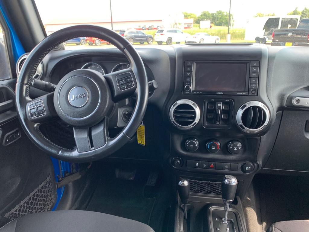 2014 Jeep Wrangler - photo 10