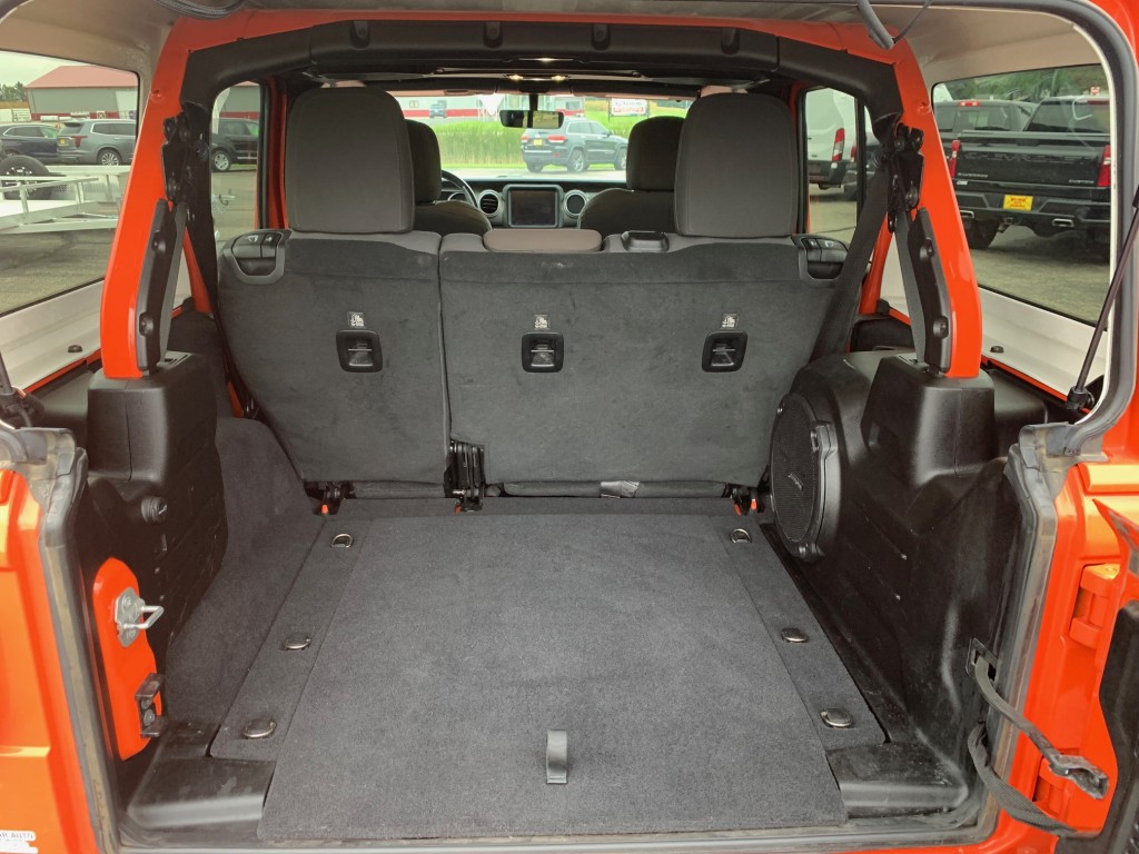 2019 Jeep Wrangler - photo 16