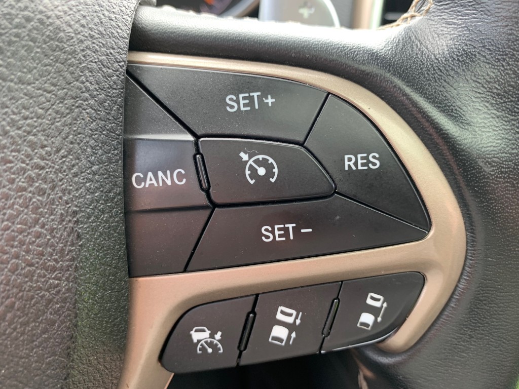 2016 Jeep Grand Cherokee - photo 13