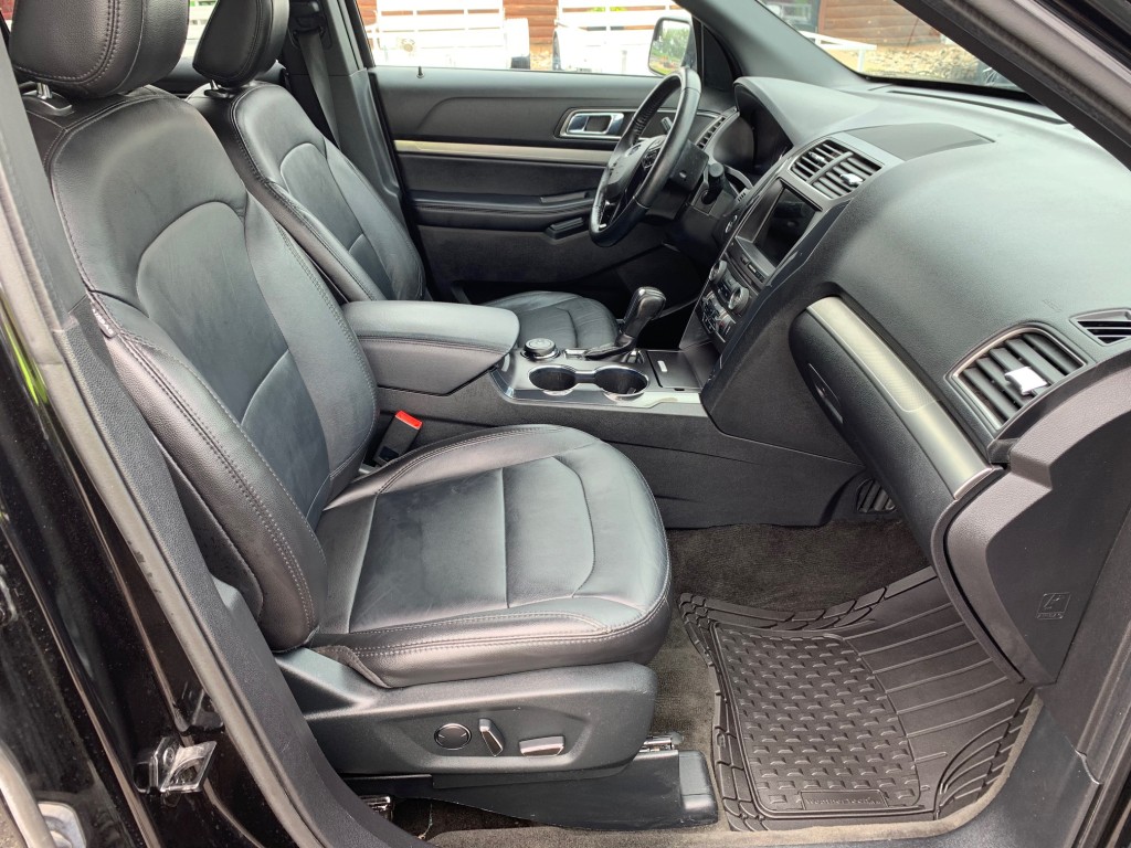 2018 Ford Explorer - photo 7