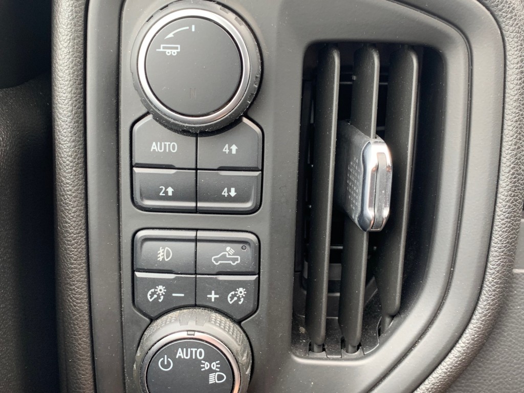 2021 Chevrolet Silverado 1500 6.2 Liter V8 - photo 14