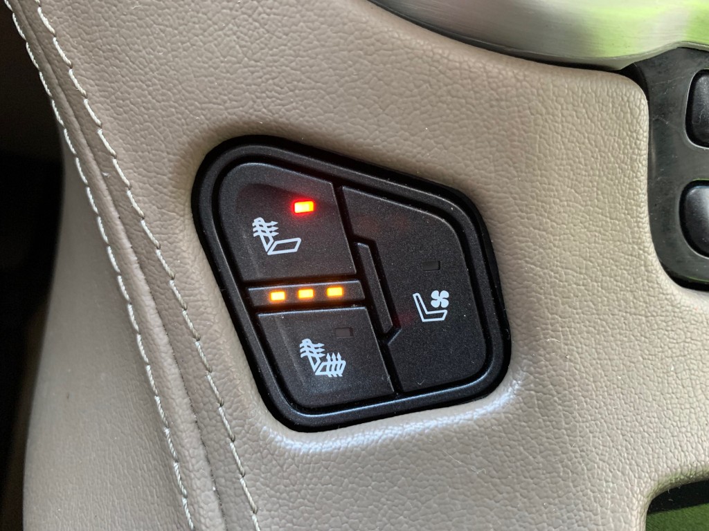 2017 GMC Yukon - photo 10