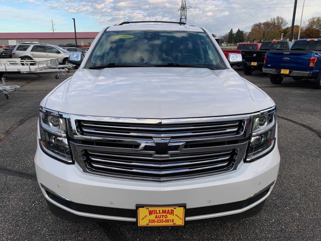 2020 Chevrolet Suburban - photo 2