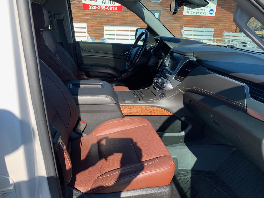 2020 Chevrolet Suburban - photo 7