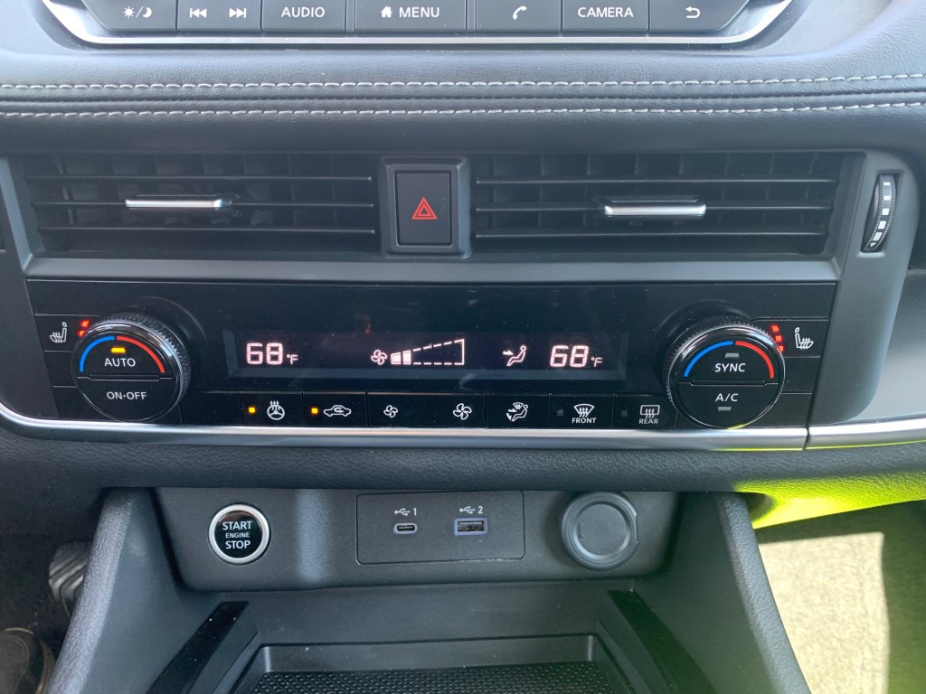 2021 Nissan Rogue - photo 10